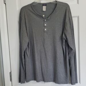 Patagonia Organic Cotton Gray Long Sleeve Henley Shirt Mens L